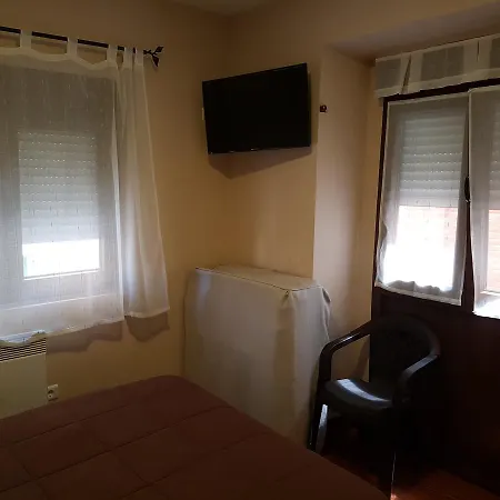 Guest house Arenal 2*