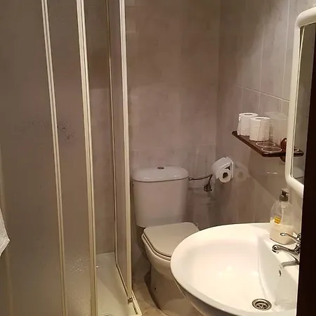Guest house Arenal 2*